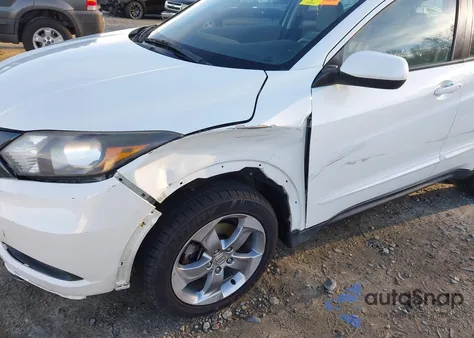 2017 Honda Hr-V Lx z USA, uszkodzony, nr VIN 3CZRU6H34HM709482